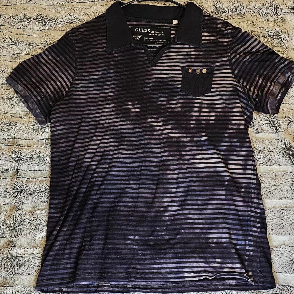 Guess Men's Black and Grey Polo-shirts